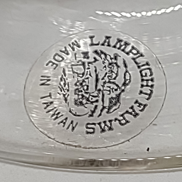 Vintage Lamplight Farms Dolphin Hand Clear Blown Glass Oil Lamp with Wick 6” - Picture 3 of 6